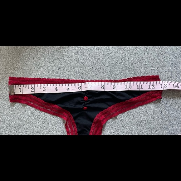 La Vie En Rose 🌹 Black & Red Thong Panties Size Small - Picture 5 of 7